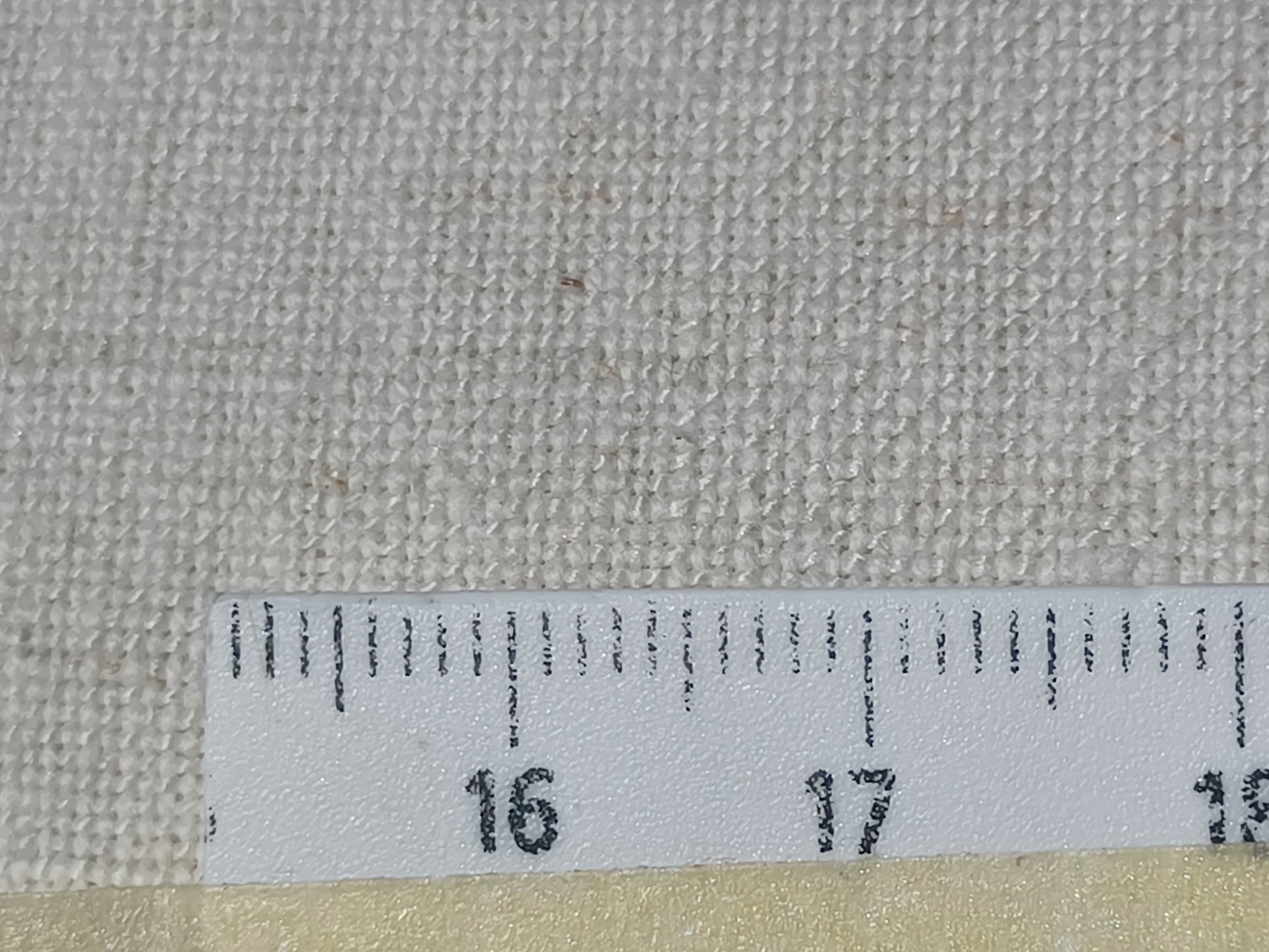Leinenballen mit Millimeterskala 17 Fäden auf ein cm.