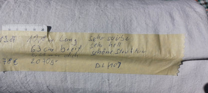 Leinenballen mit Etikett (Beschreibung)