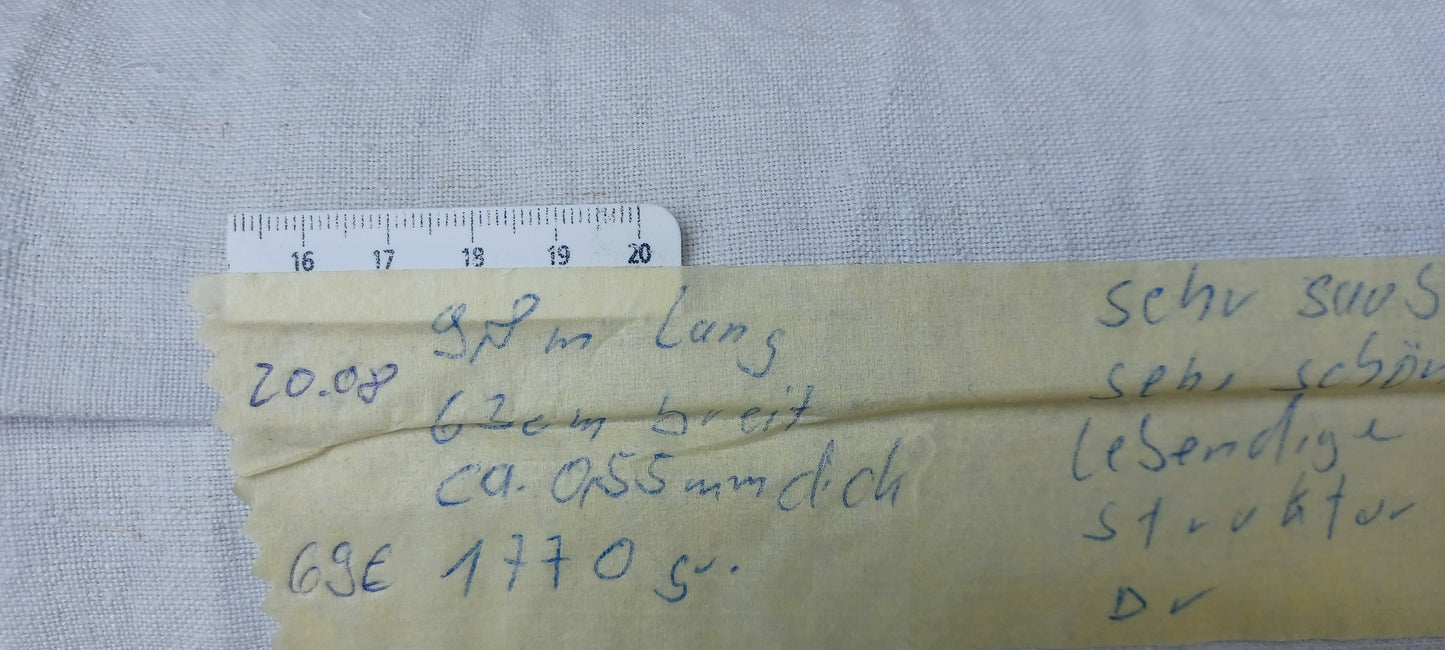 Leinenballen mit Etikett (Beschreibung)