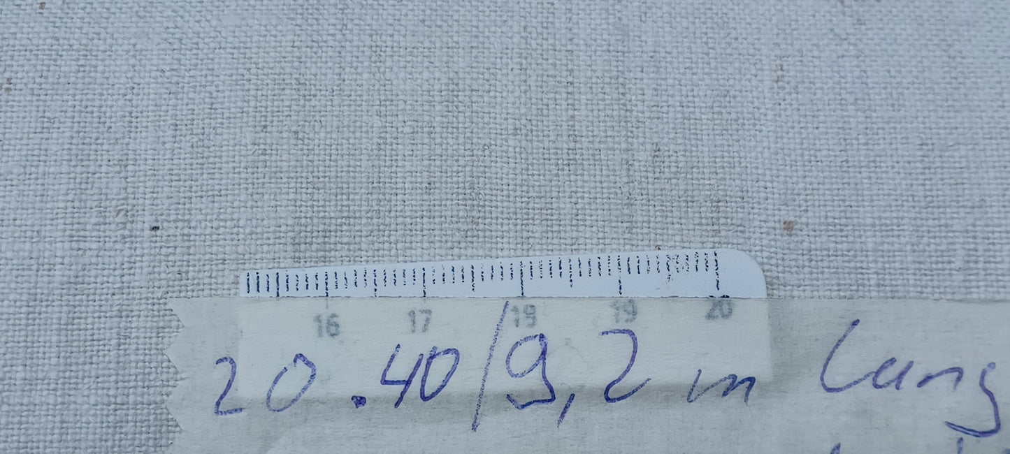 Leinenballen mit Millimeterskala 16 Fäden auf ein cm.