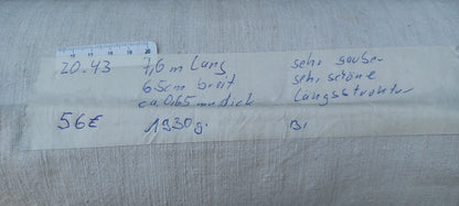 Leinenballen mit Etikett (Beschreibung)