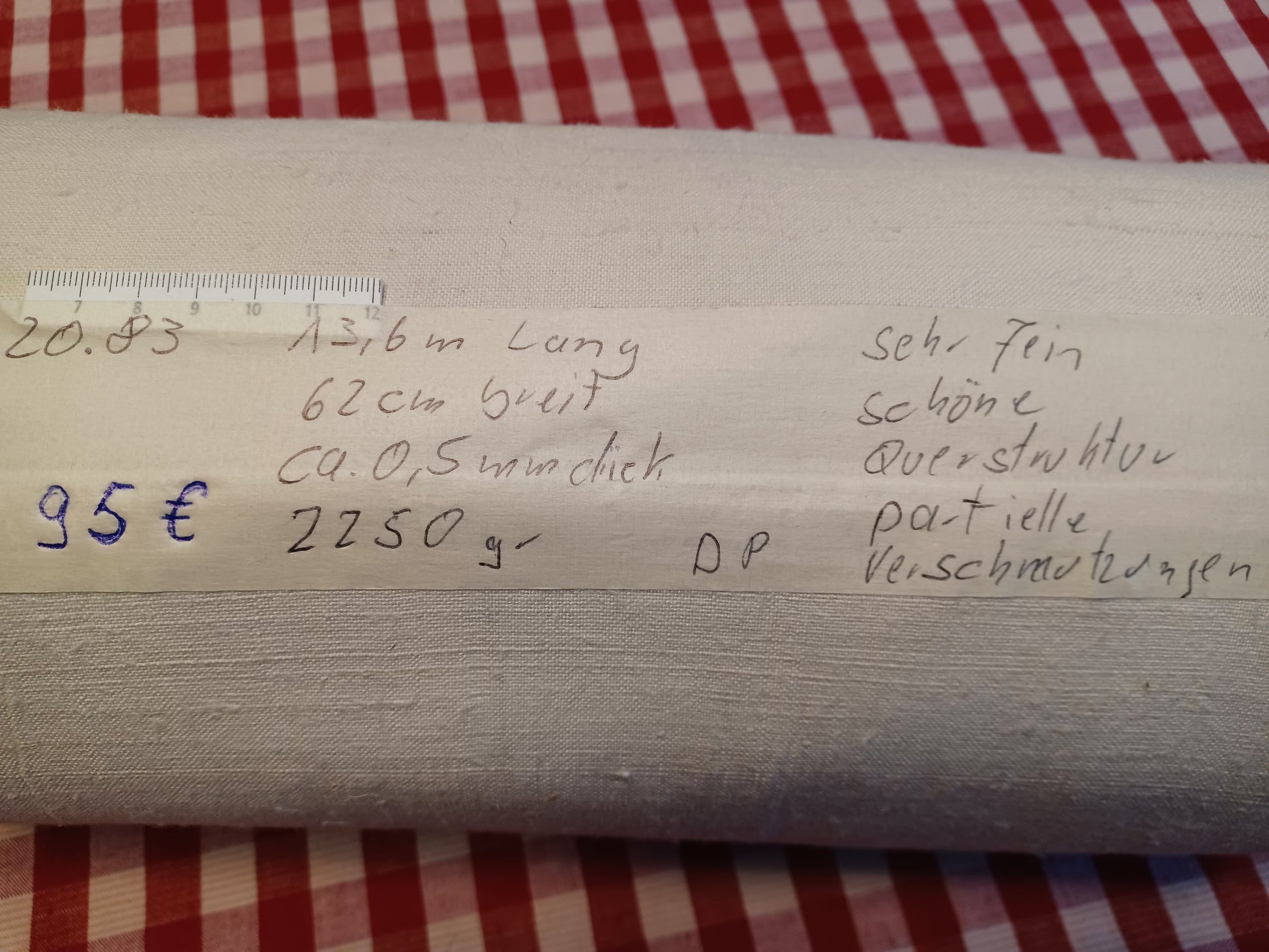 Leinenballen mit Etikett (Beschreibung)