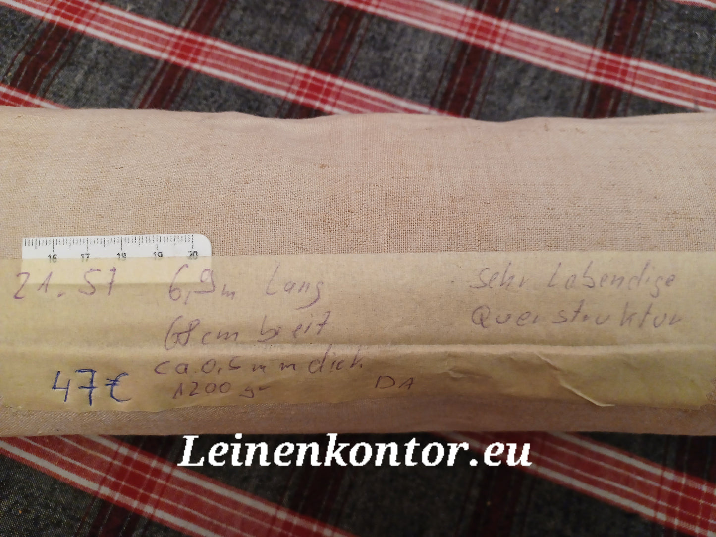 Leinenballen mit Etikett (Beschreibung)
