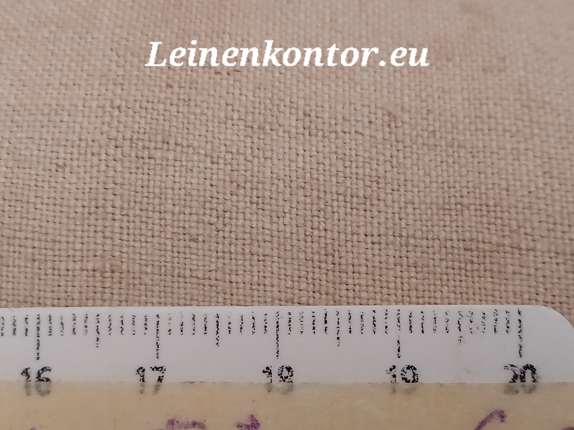 Leinenballen mit Millimeterskala 19 Fäden auf ein cm.