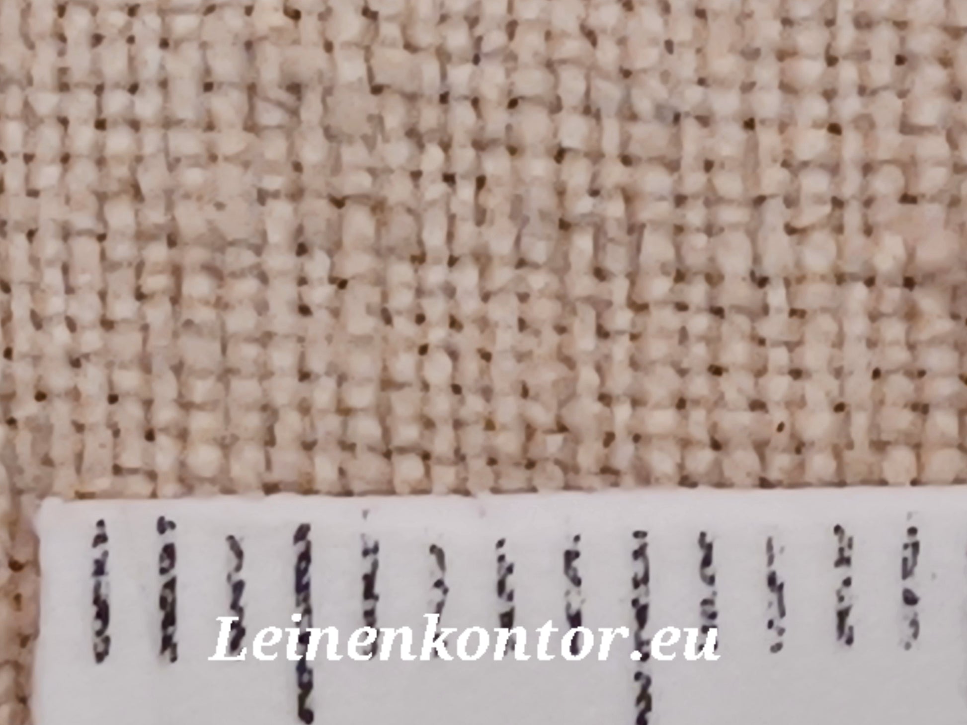 Leinenballen mit Millimeterskala 19 Fäden auf ein cm.