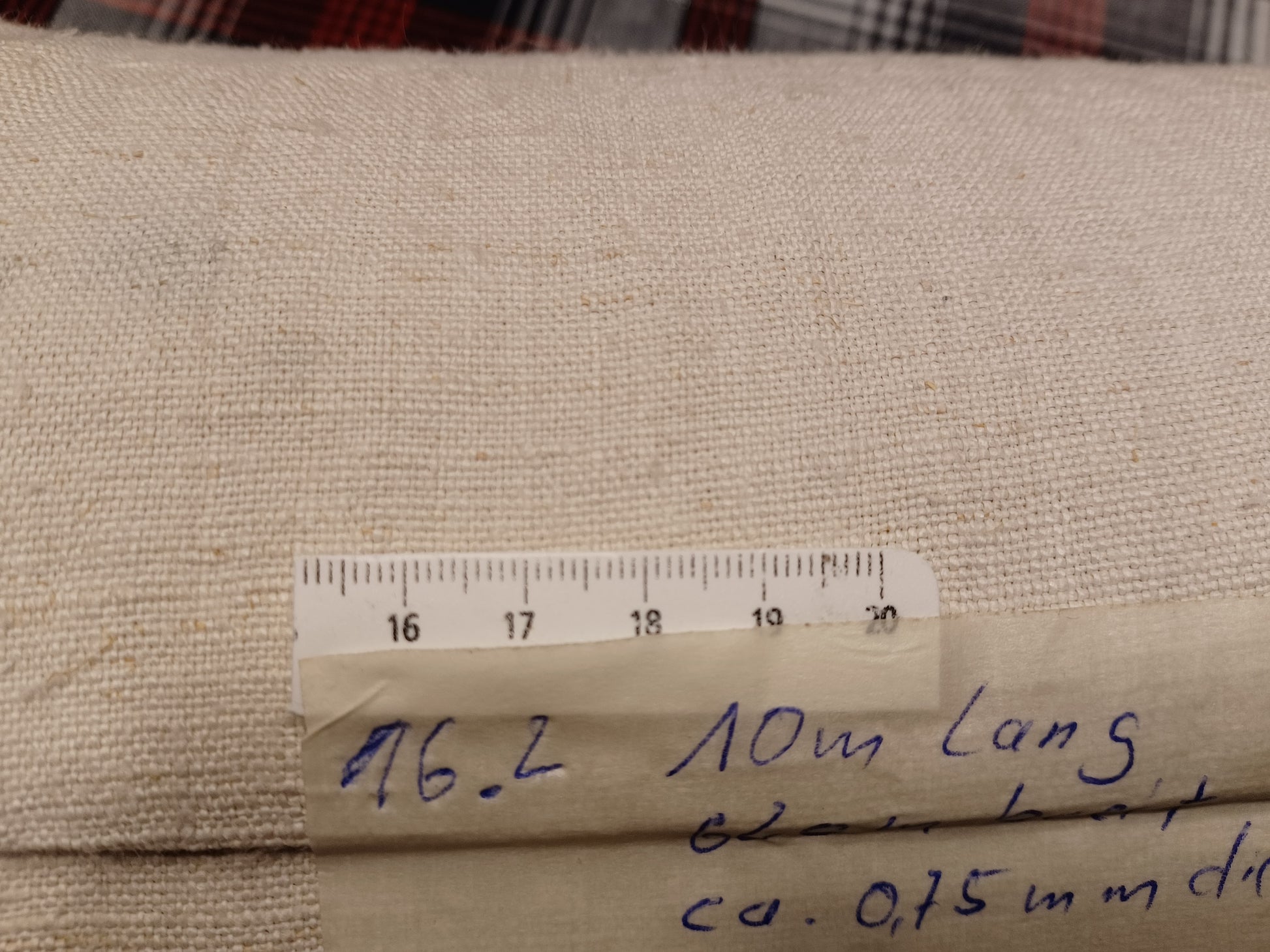Leinenballen mit Millimeterskala 
